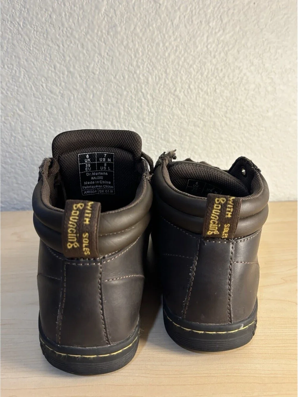 Sz 7 Dr. Martens Men's Maleke Ankle Bootie, Gaucho, 7 M US